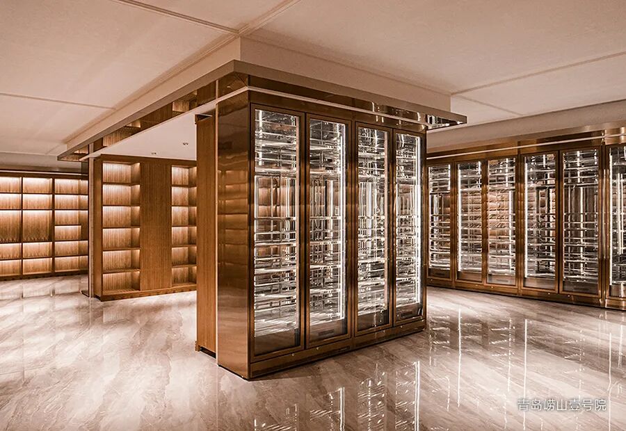 Professional custom-made wine cabinets are the ceiling of your lifestyle taste!