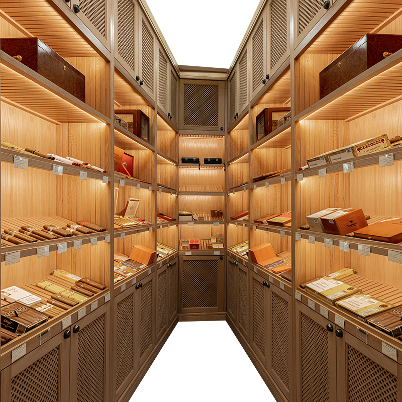 Customized cigar room